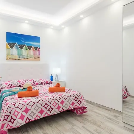 C104b Brand New Elegant Pool! * Costa Adeje (Tenerife)